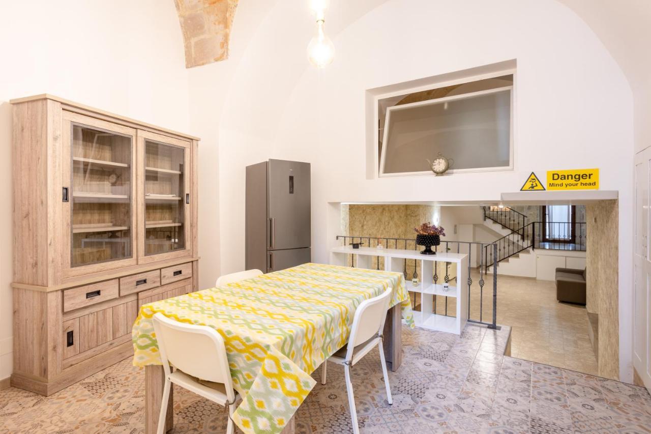 Convivo Apartment Palazzo Galateo Lecce Extérieur photo