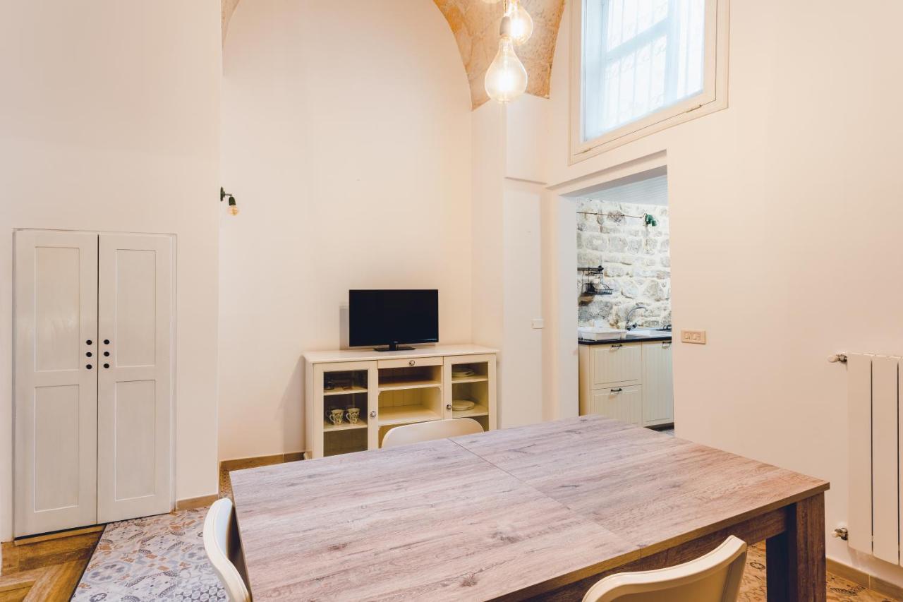 Convivo Apartment Palazzo Galateo Lecce Extérieur photo