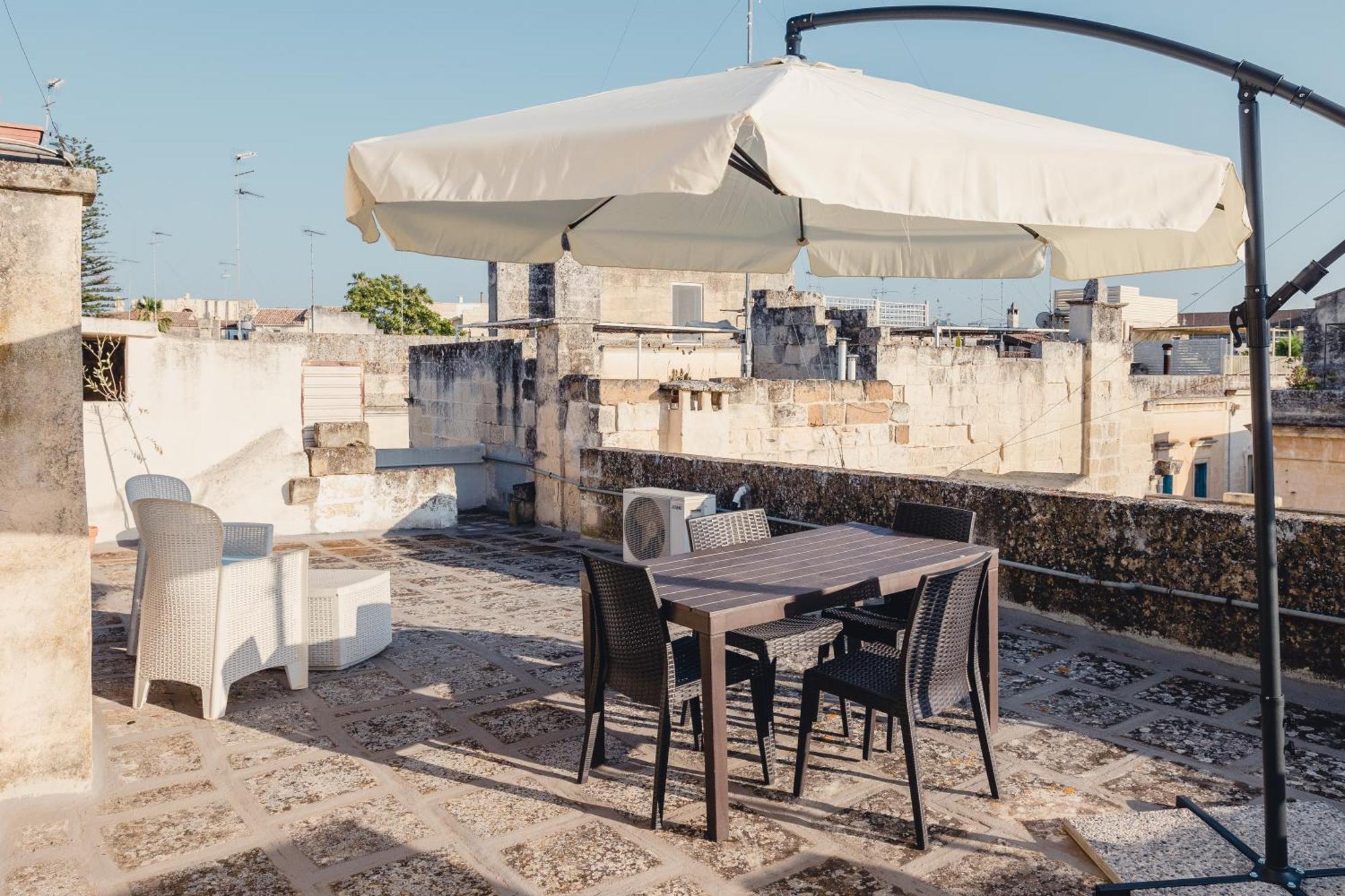 Convivo Apartment Palazzo Galateo Lecce Extérieur photo